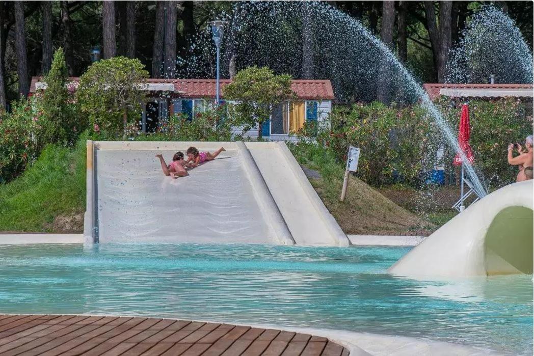 Vacanceselect Mobil Homes - Camping Pineta Sul Mare Camping Village Cesenatico Εξωτερικό φωτογραφία